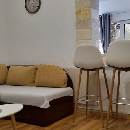 Family Apartment Romina Vrsar Exterior photo