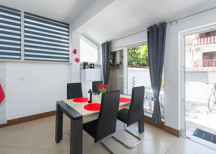 Family Apartment Romina